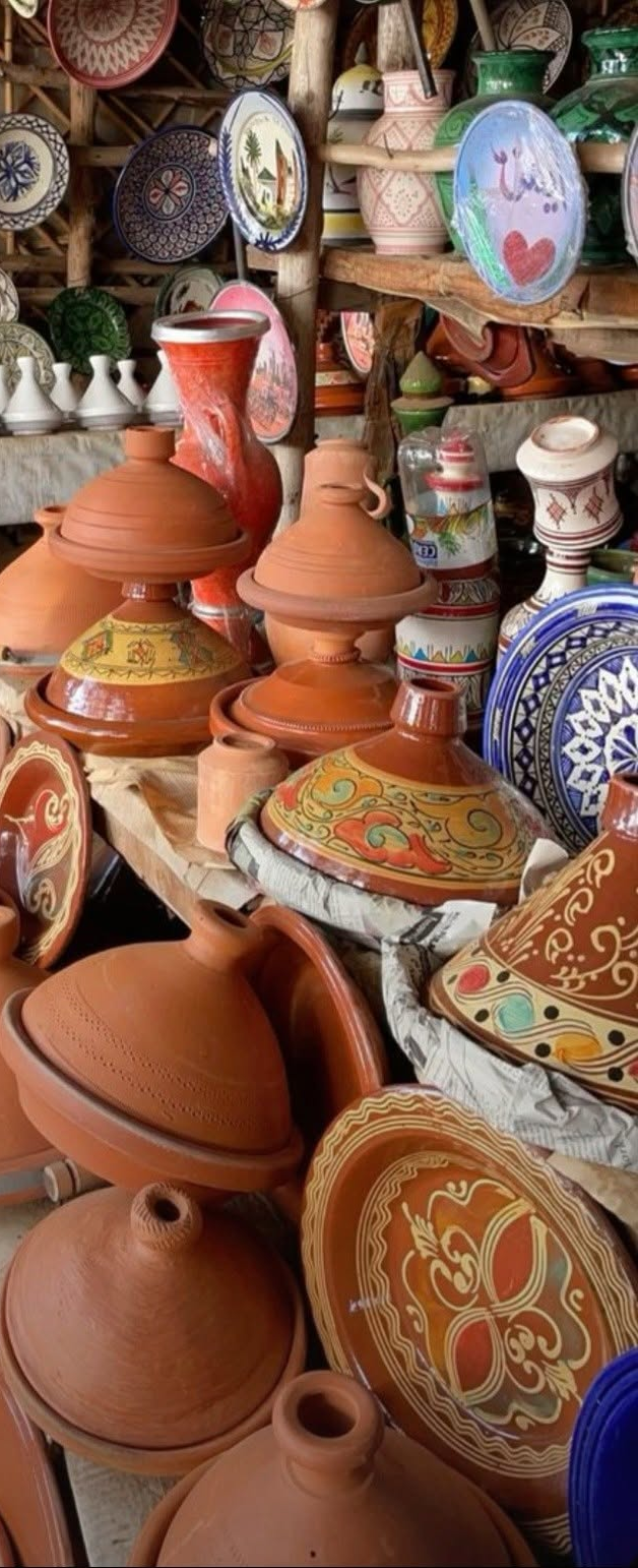 Moroccan pottery and tagines artisan display