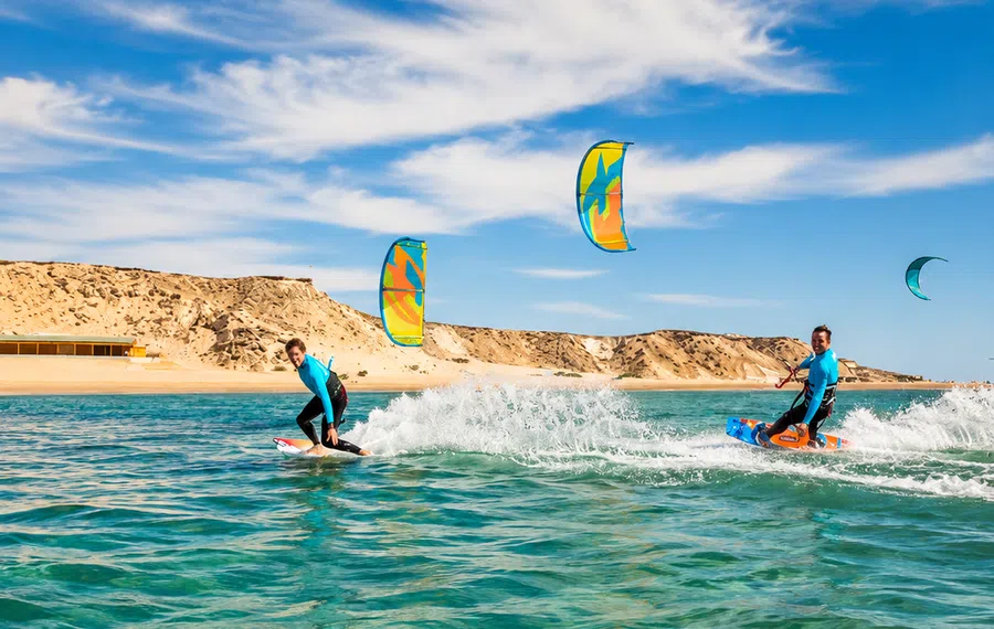 Dakhla — Lagoon & Desert Sea — Wind-sport coast