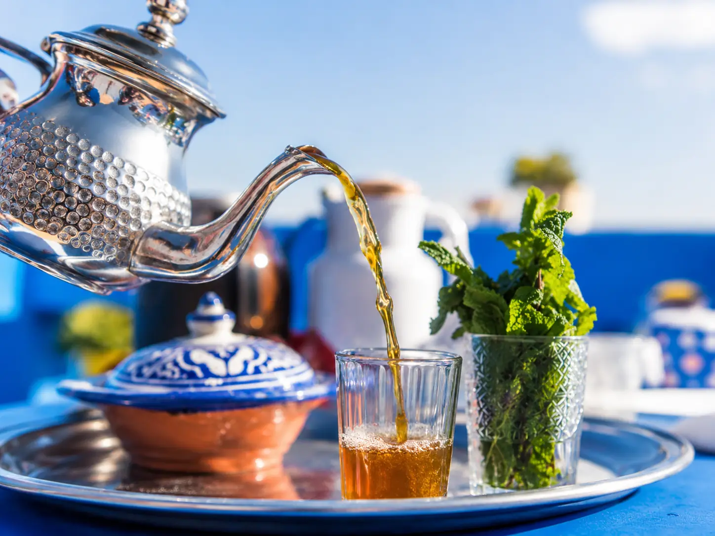 Tea & Hospitality