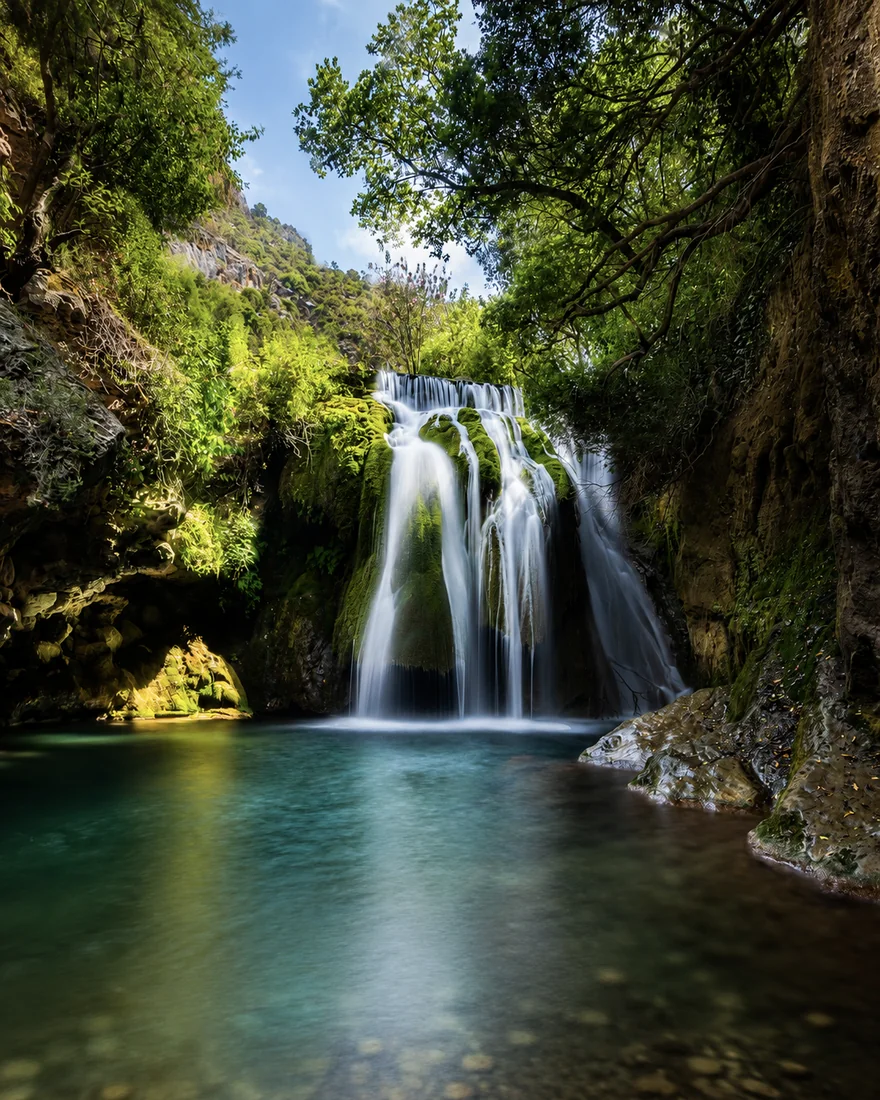 Akchour waterfall