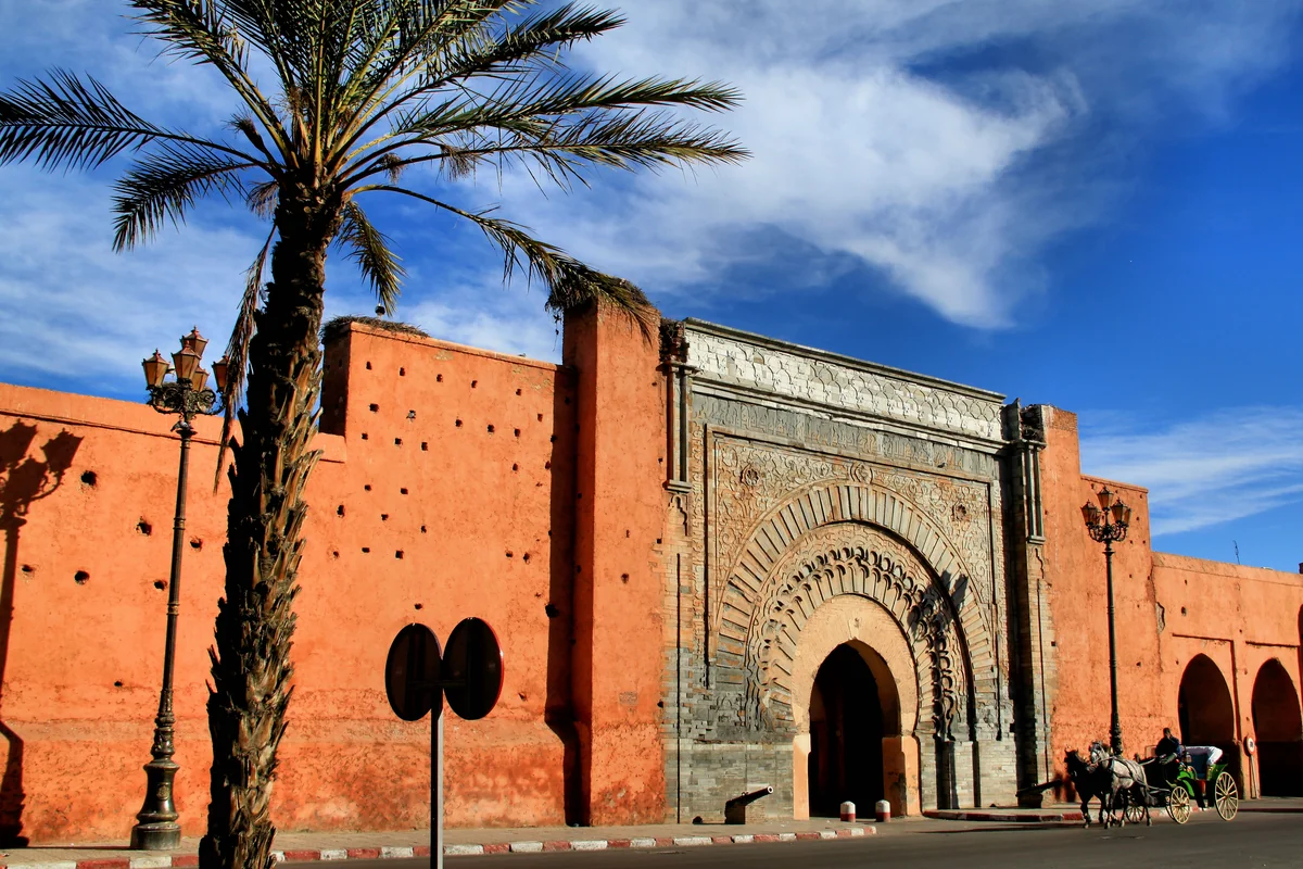Bab Agnaou and the earthen-coloured walls of Marrakech