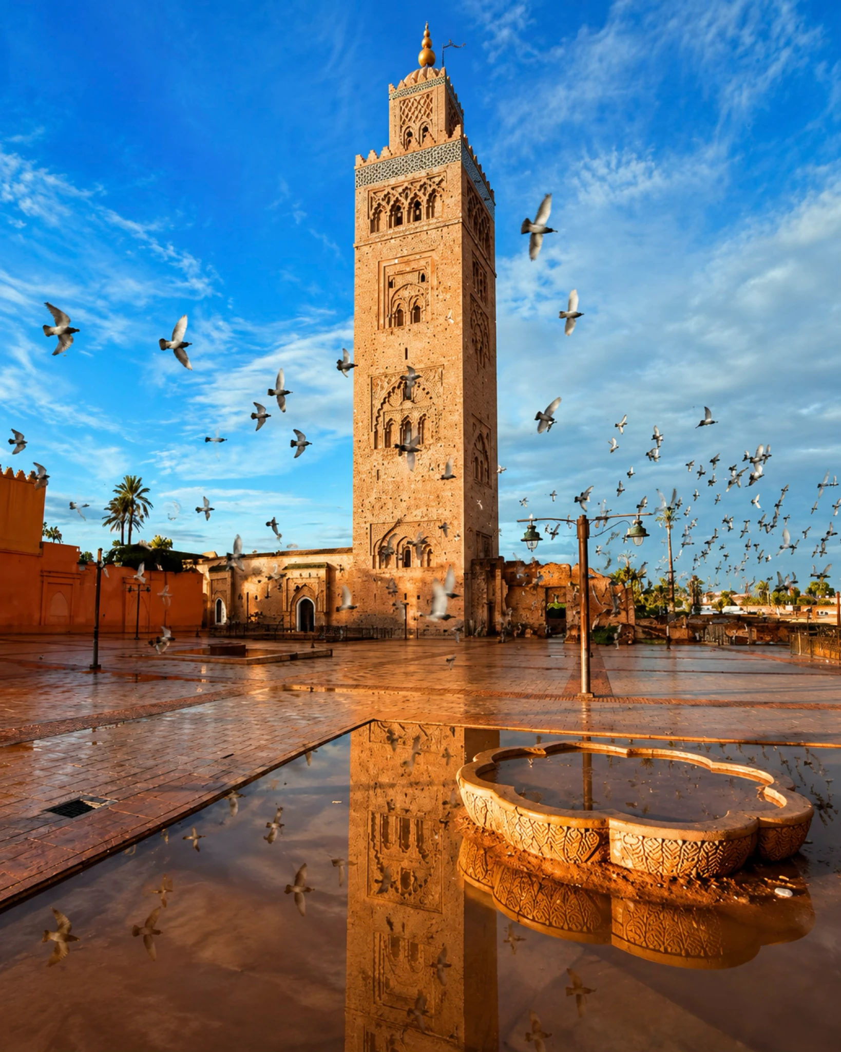 Koutoubia Mosque tower in Marrakech, the city gateway context for Tinmil Mosque